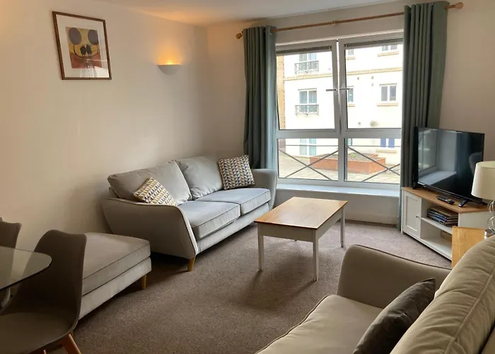Apartment D204